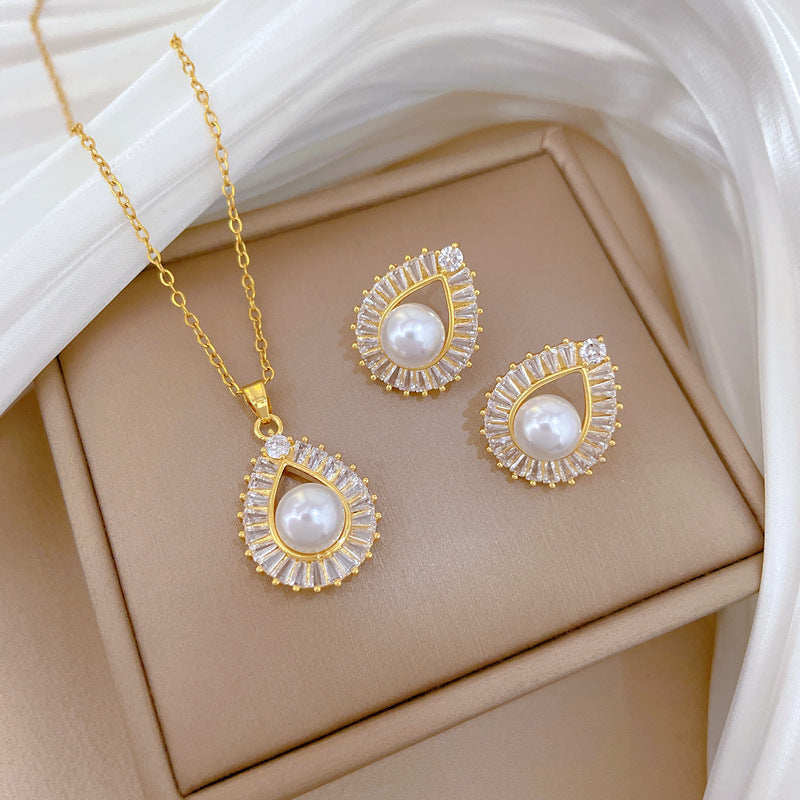 Luxury Fresh and Sweet Plated Brass Zircon Micro-Pave Earrings and Necklace Set