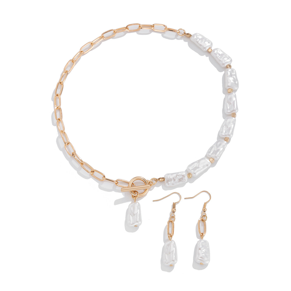 Collana Pendente Minimalista a Goccia Stile Barocco per Donna con Base in Lega, Finitura Galvanizzata, Dettagli Simil-Perla e Frange