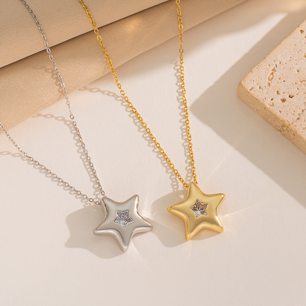Collana con Ciondolo a Stella Geometrica Minimalista in Acciaio al Titanio Placcato Oro 18K da Donna