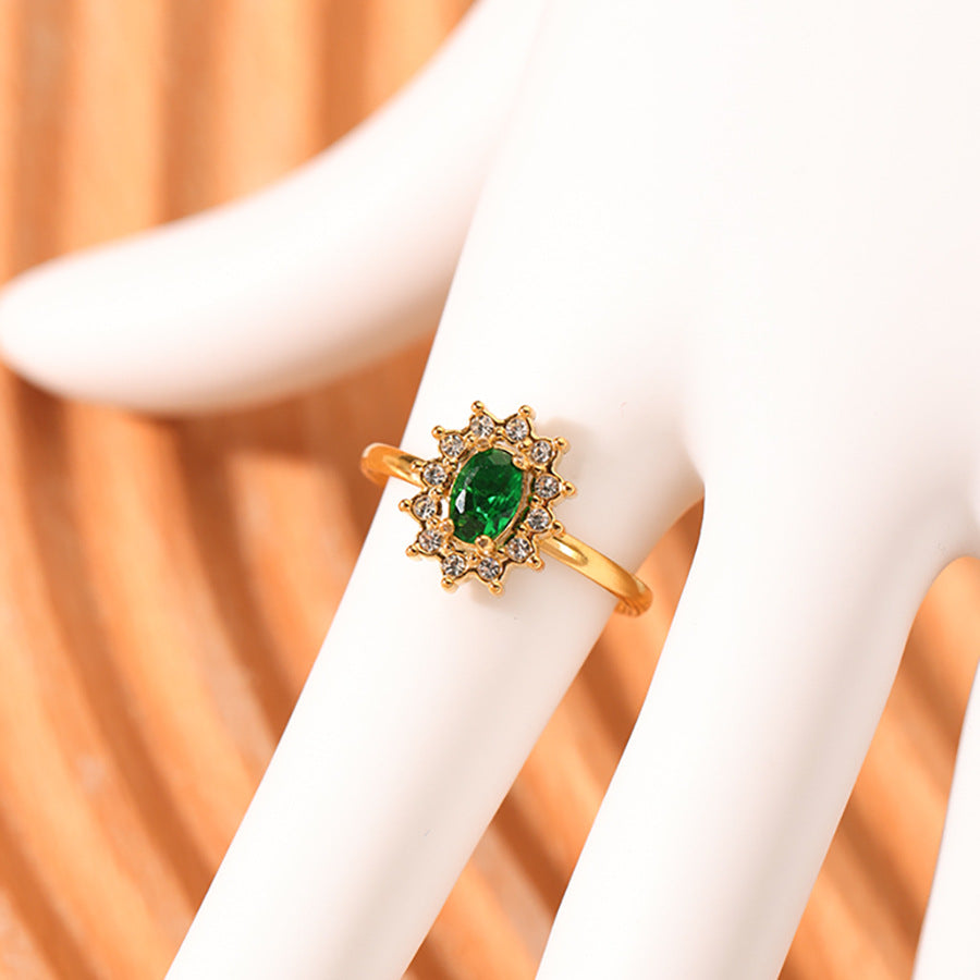 Anello da donna in acciaio inossidabile a forma di girasole minimalista con intarsio in zirconi cubici e placcatura sottovuoto in oro 18 carati