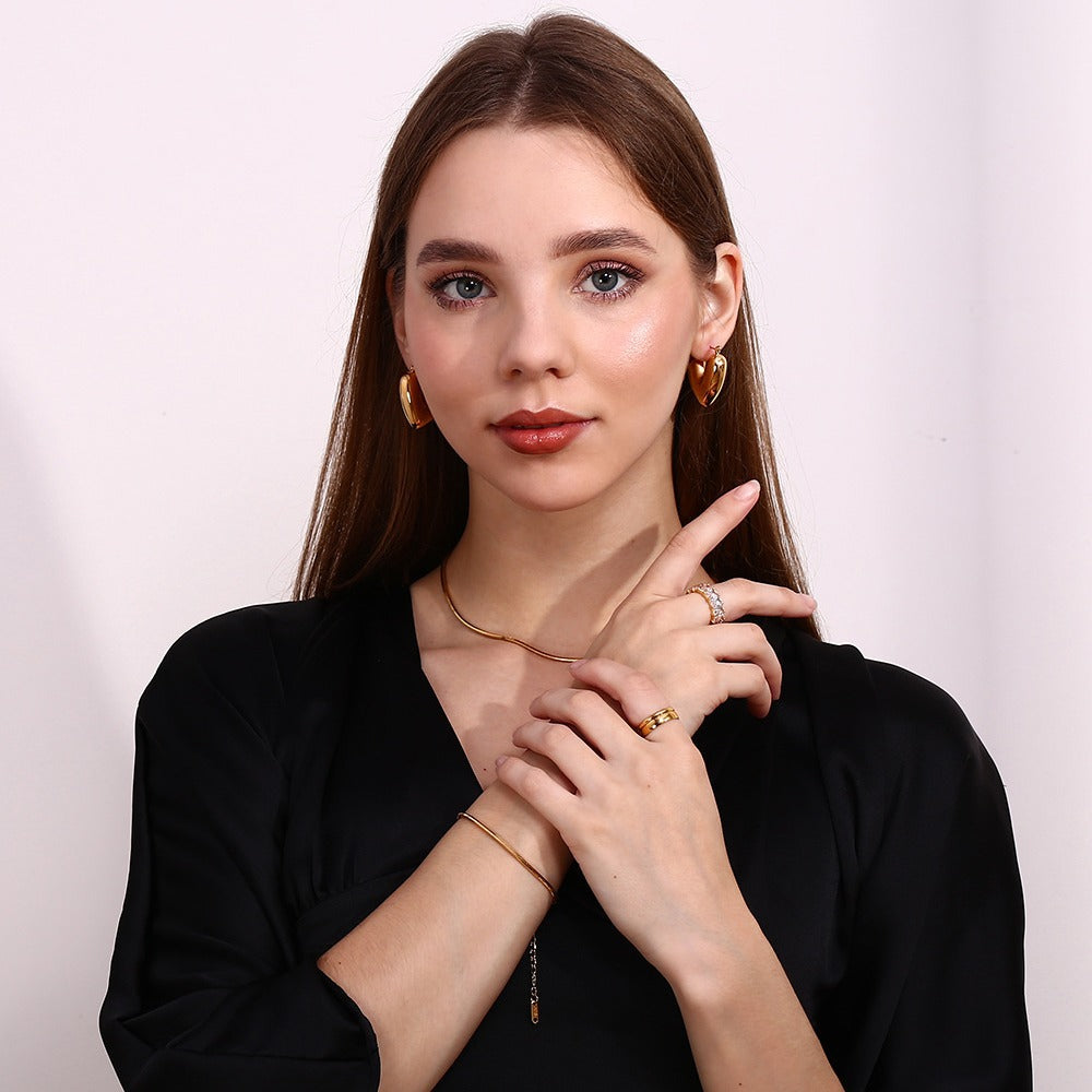 Collana pendente esagonale geometrica minimalista in acciaio inossidabile con placcatura in oro 18 carati da donna