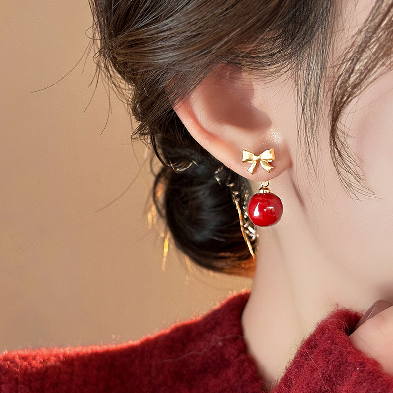 Orecchini a perno eleganti e minimalisti in resina a forma di fiocco da donna con perni in acciaio placcato, accessorio di moda di lusso