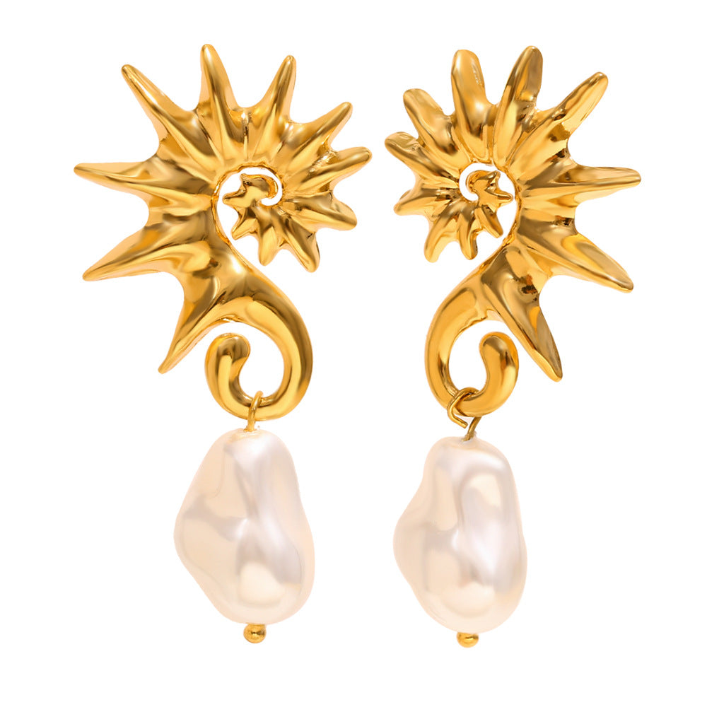 Fashionable Vintage-Style Seahorse-Shaped Stainless Steel Earrings with 18K Gold Plating and Baroque Pearl Accents