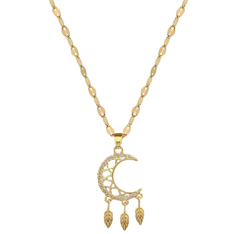 Luxury Moon-Shaped Geometric Pendant Necklace for Women in Titanium Steel with Plated Finish