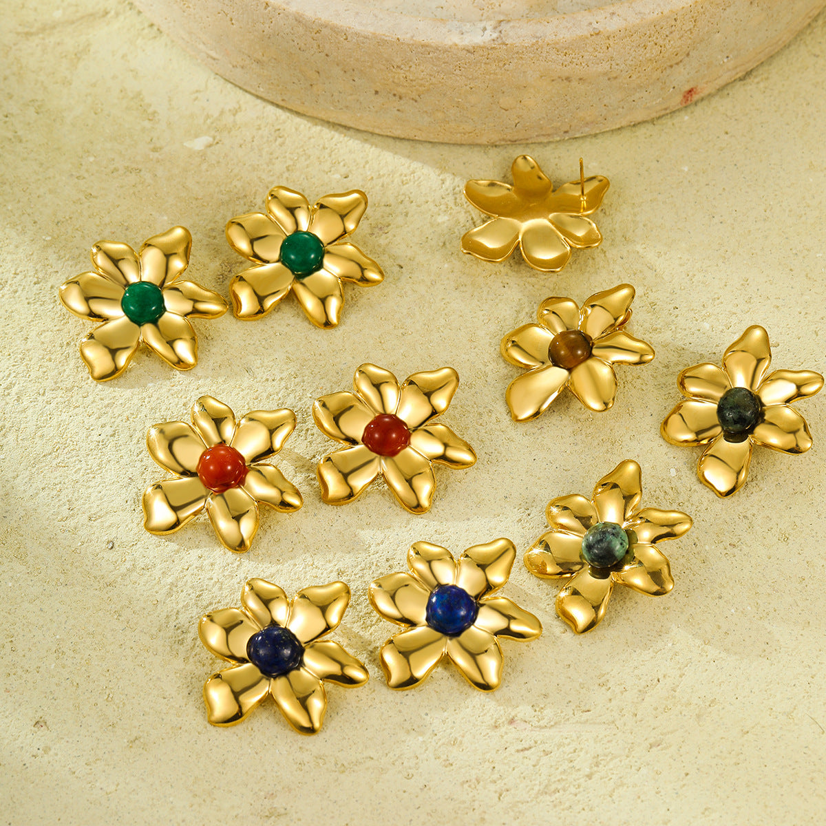 Orecchini da donna in acciaio inossidabile a forma di petalo irregolare, stile vintage, con placcatura in oro 18 carati e pietre colorate naturali