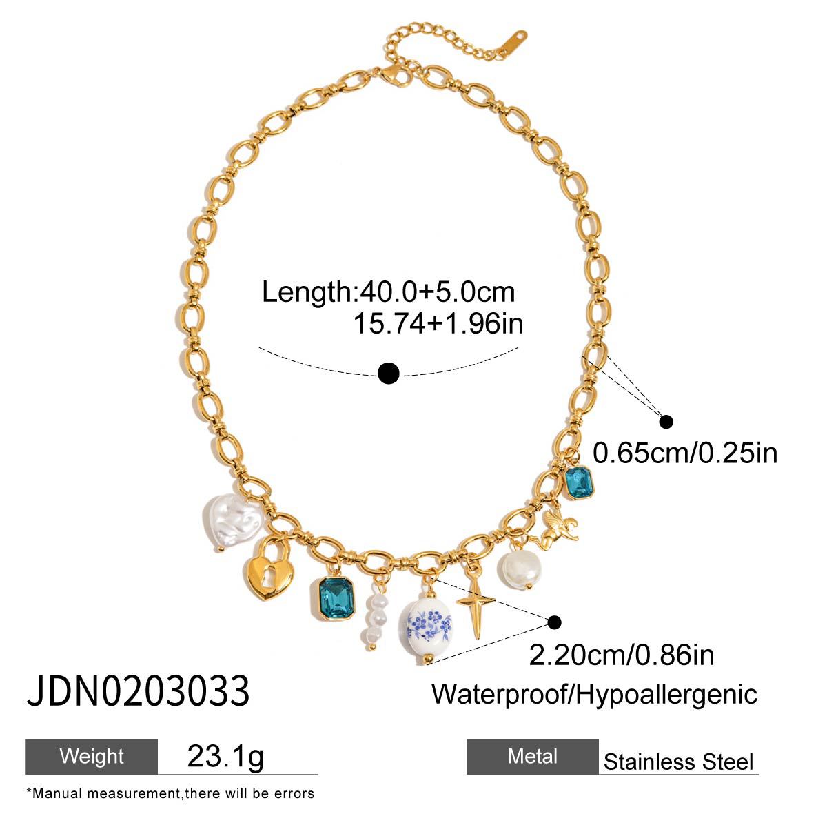 Elegante collana pendente in acciaio al titanio a forma di conchiglia con finitura placcata per donna, design geometrico, catena minimalista per clavicola