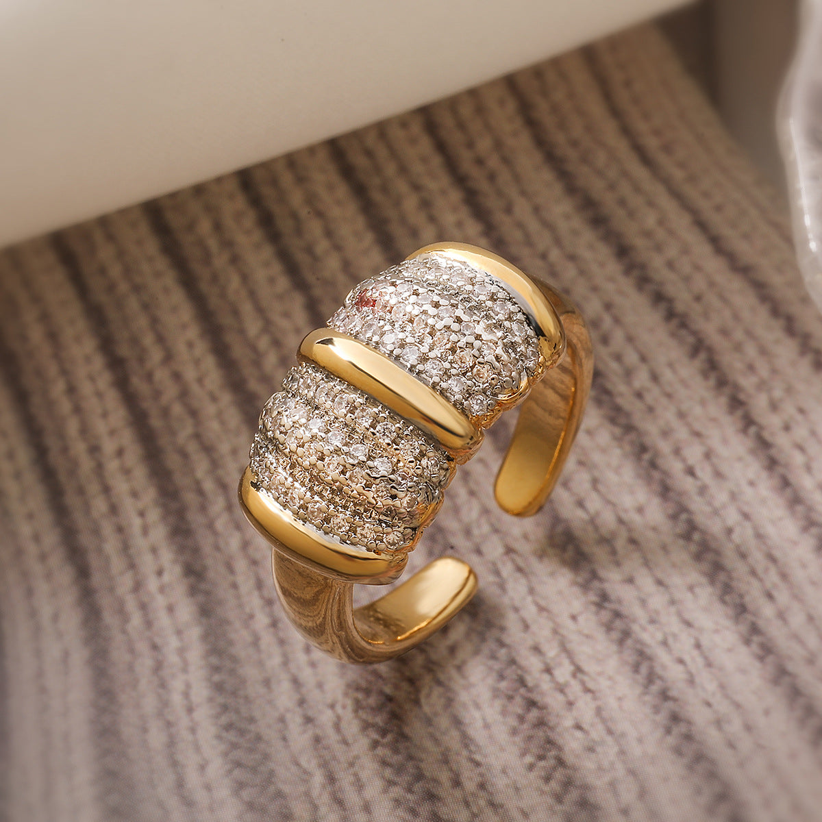 Minimalist Geometric Open Ring for Women in Brass with Micro-Paved Zirconia, Vintage-Inspired Fashion Accessory