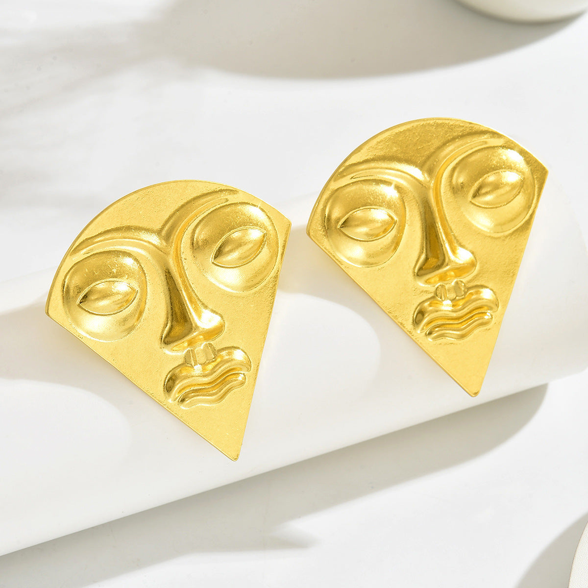 Pendientes de Expresión Facial Geométrica Estilo Vintage para Mujer con Base de Cobre y Acabado Bañado