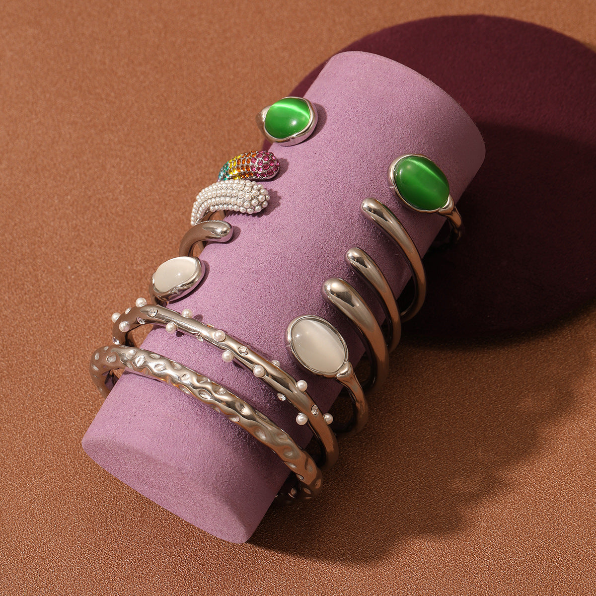 Elegante pulsera geométrica de acero inoxidable para mujer con baño de oro de 18K y acabado pulido