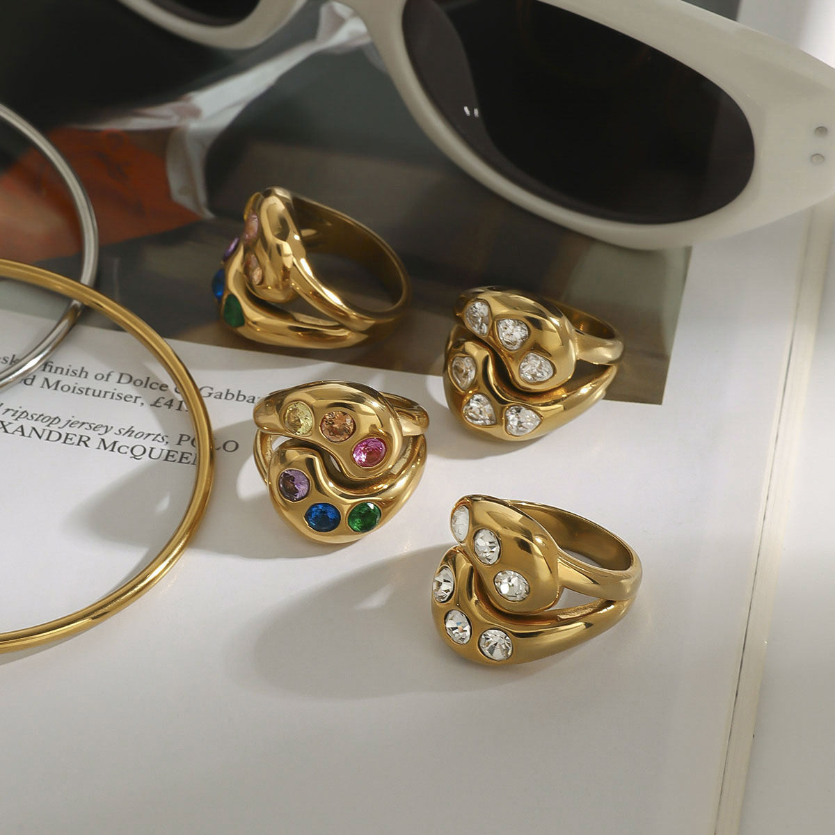 Anello Geometrico da Donna in Acciaio Inossidabile e Acciaio al Titanio con Intarsio di Strass, Placcato, Accessorio di Moda Lussuoso e Minimalista