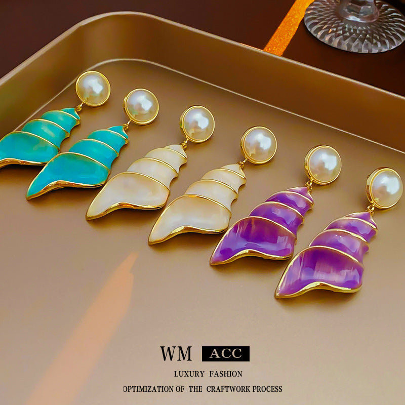 Vintage Seashell-Shaped Alloy Earrings with Enamel Finish and Stainless Steel Posts for Women