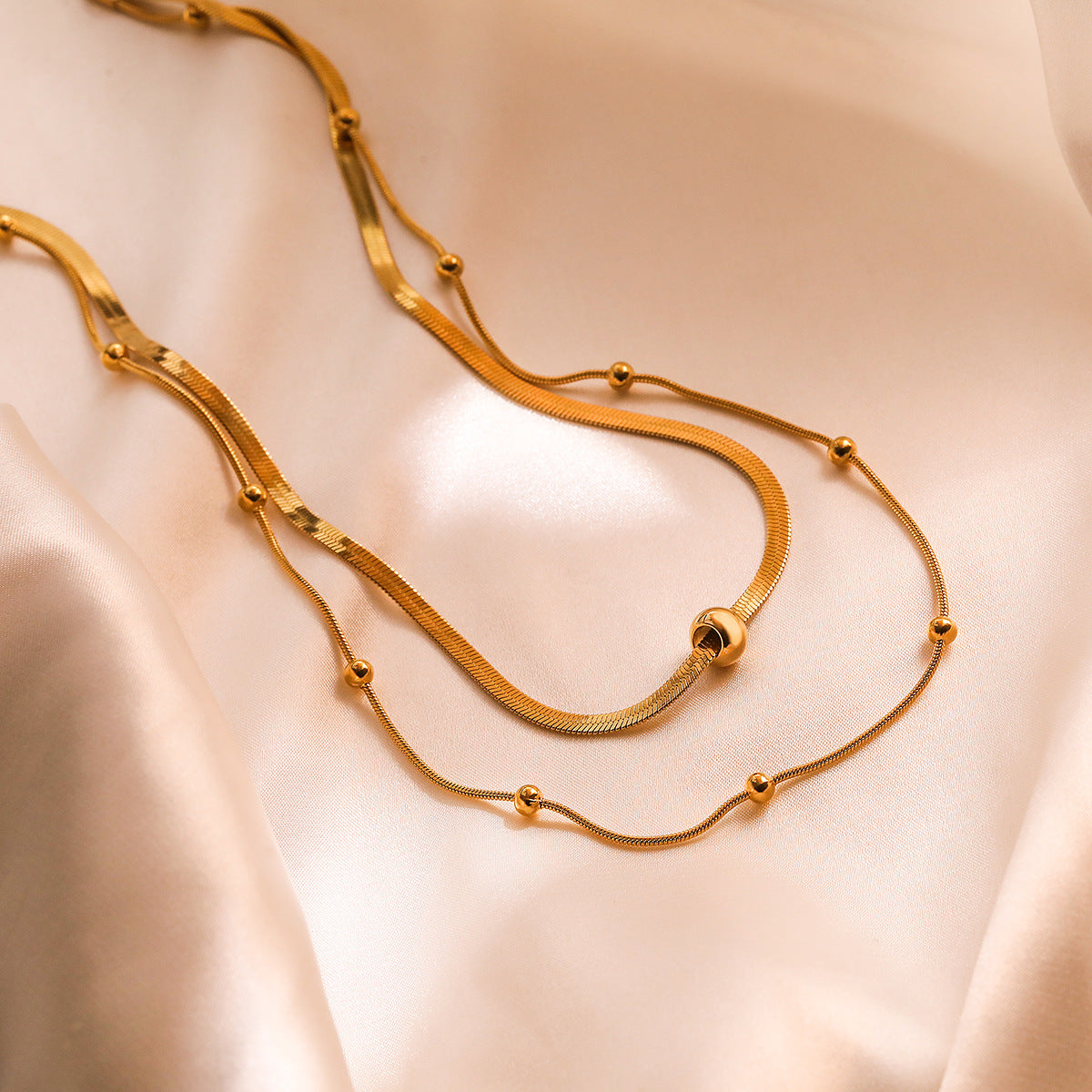 Collana Minimalista Geometrica in Acciaio Titanio da Donna con Design a Forma Irregolare, Catena a Doppia Strato per Clavicola