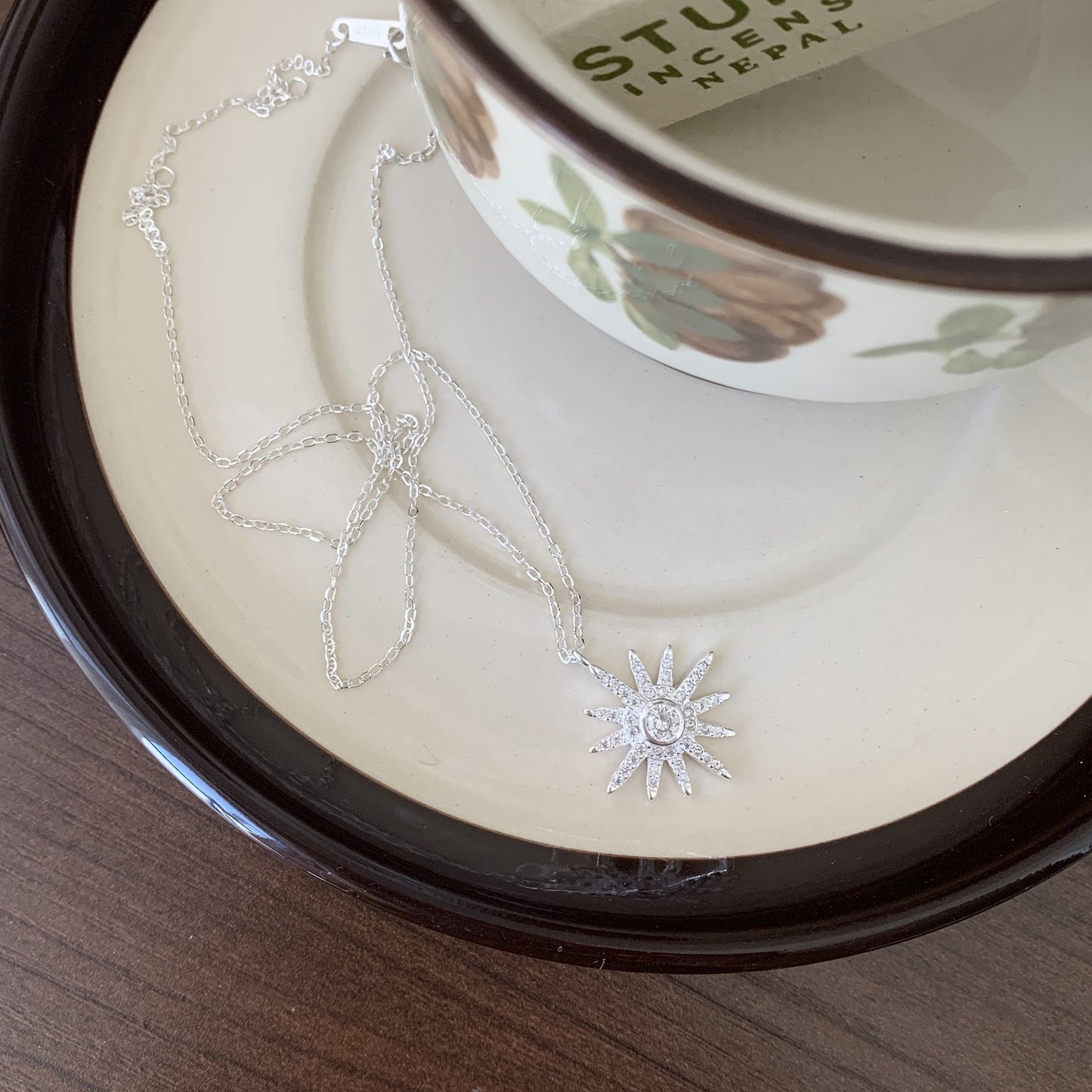 Minimalist Chic Six-Pointed Star Pendant Necklace in 925 Sterling Silver with Beaded Chain