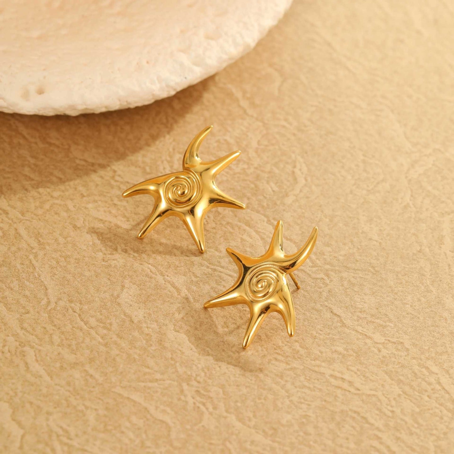 Orecchini geometrici in acciaio inossidabile alla moda con placcatura in oro 18 carati Design lussuoso anallergico leggero da donna