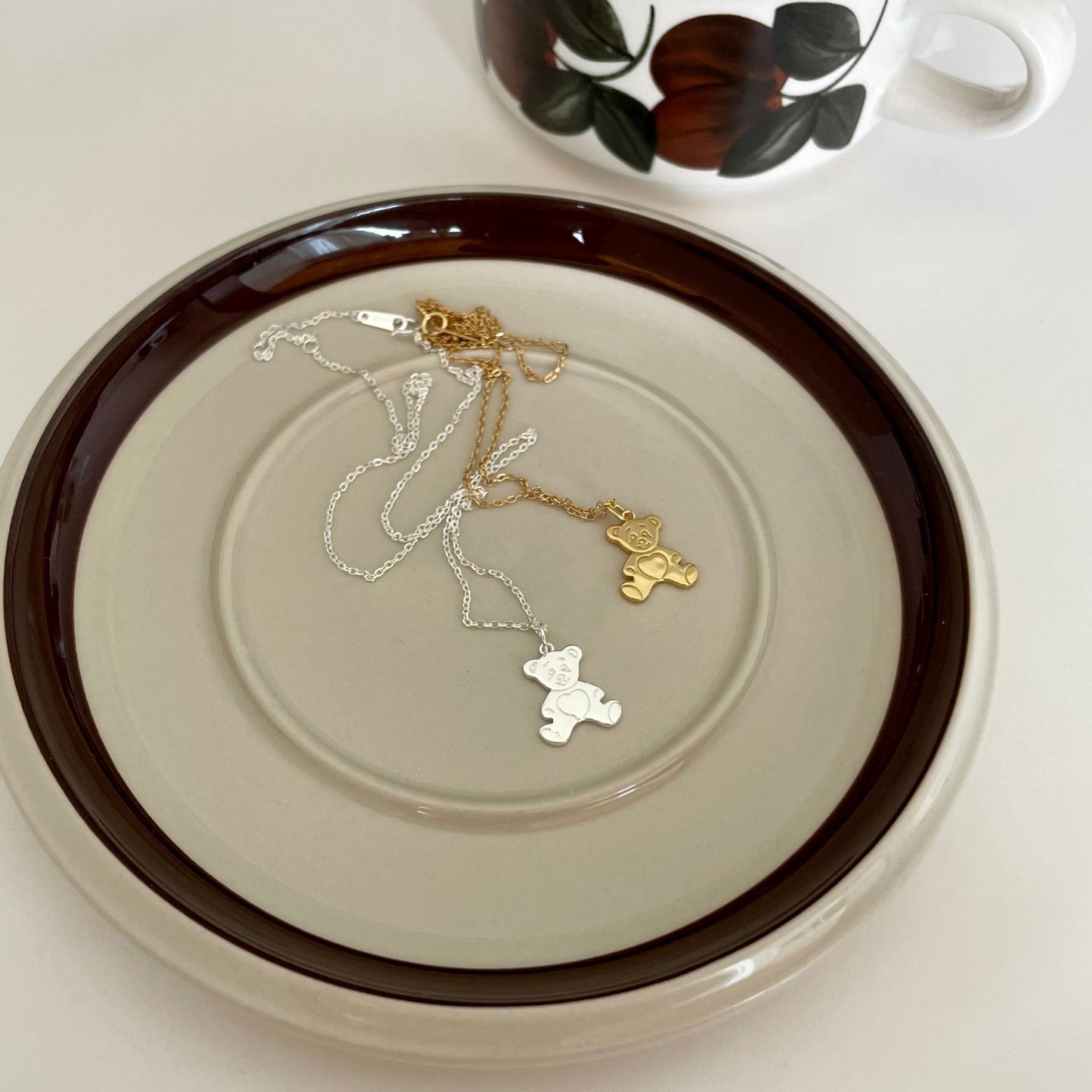 Minimalist Bear-Shaped Pendant Necklace in 925 Sterling Silver with Box Chain