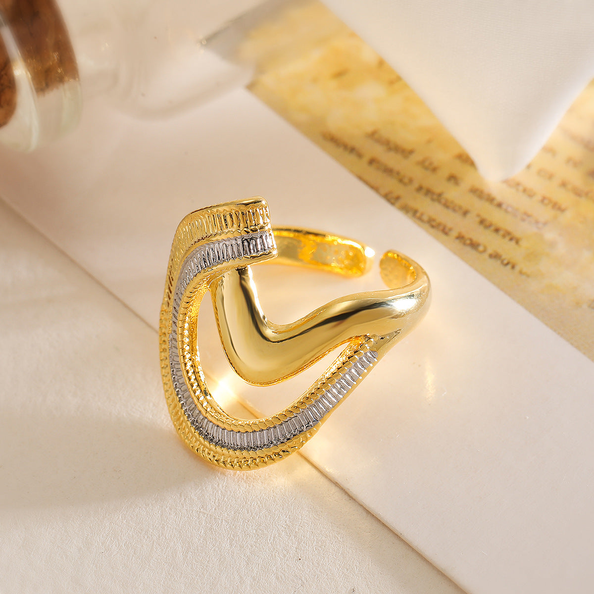Anello Aperto da Donna Minimalista Irregolare Geometrico in Rame con Finitura Galvanica
