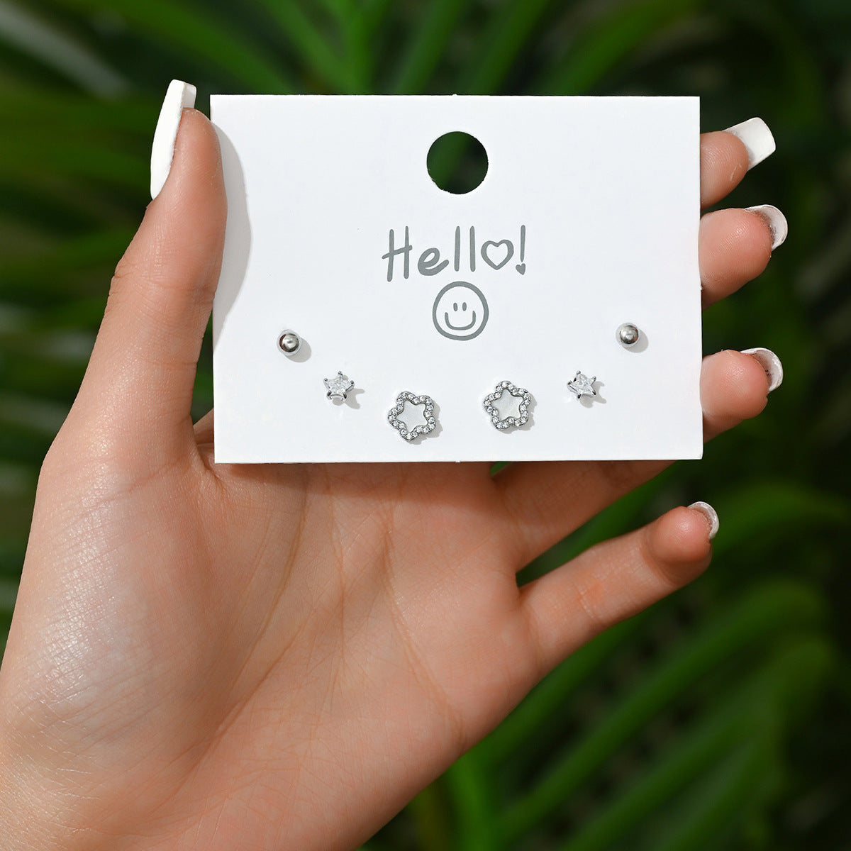 Pendientes de Cobre Irregulares Minimalistas con Forma de Estrella e Incrustaciones de Zirconia para Mujer