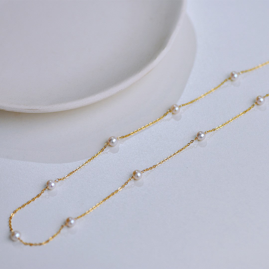 Minimalist Starry Sky Pearl Pendant Necklace for Women Titanium Steel Plated Clavicle Chain with Animal Shape Design