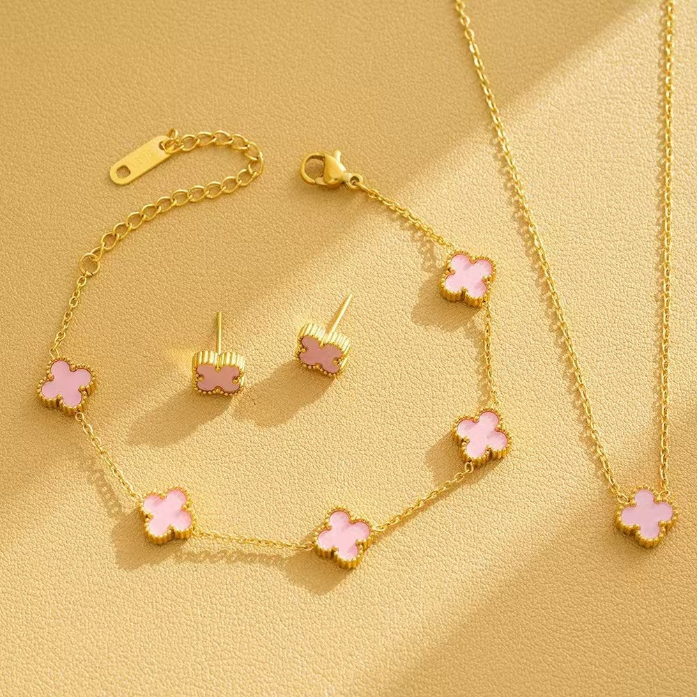 Elegant 18K Gold Plated Titanium Steel Floral Pendant Jewelry Set with Cable Chain