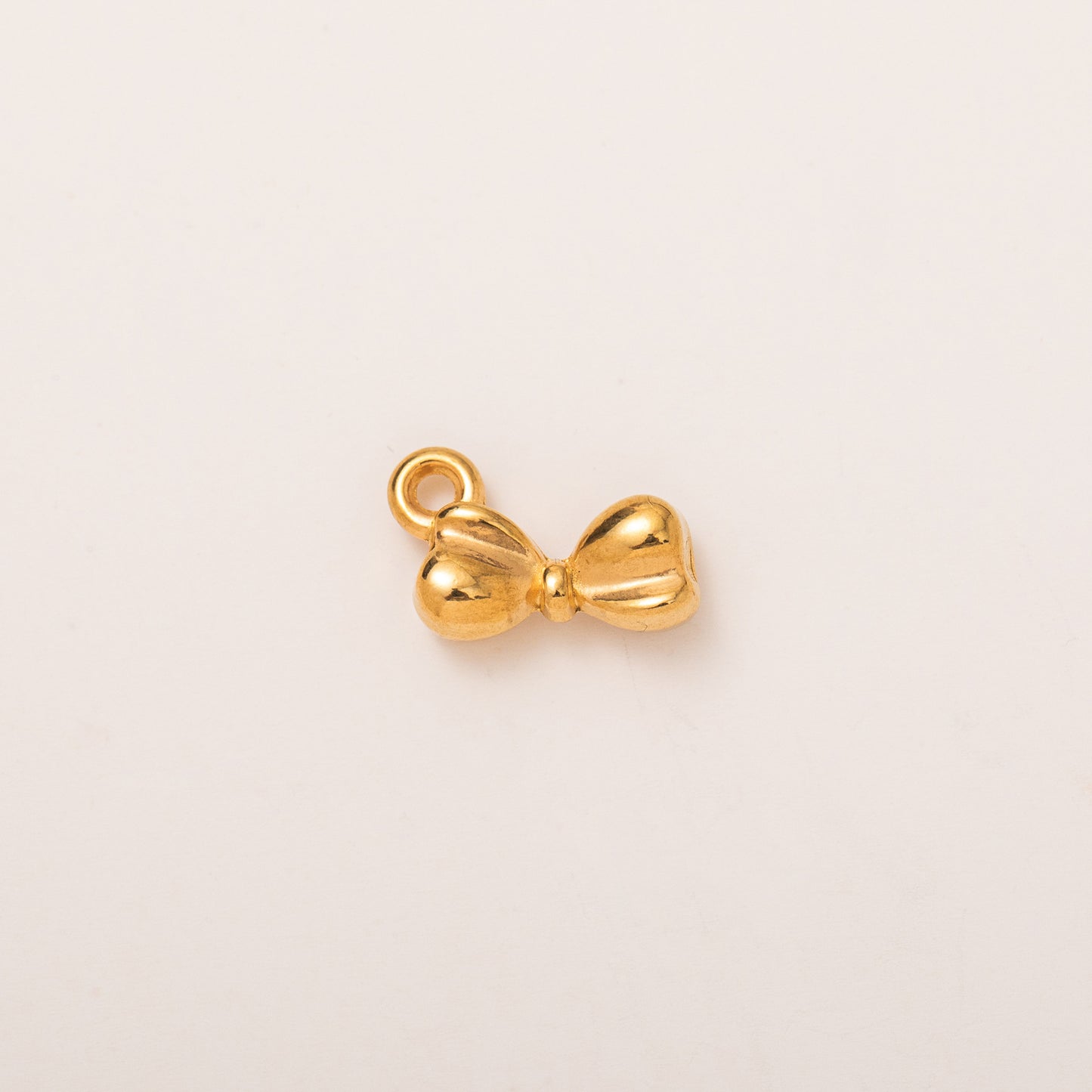 Ciondolo a cuore geometrico in acciaio inossidabile placcato oro 18 carati PVD vintage