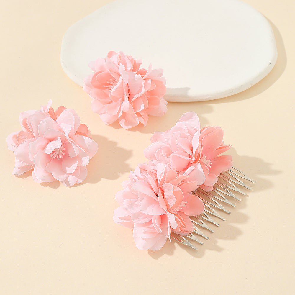 Sweet Vintage-Inspired Floral Hair Comb Set for Children with Fabric Flowers and Ribbon Details