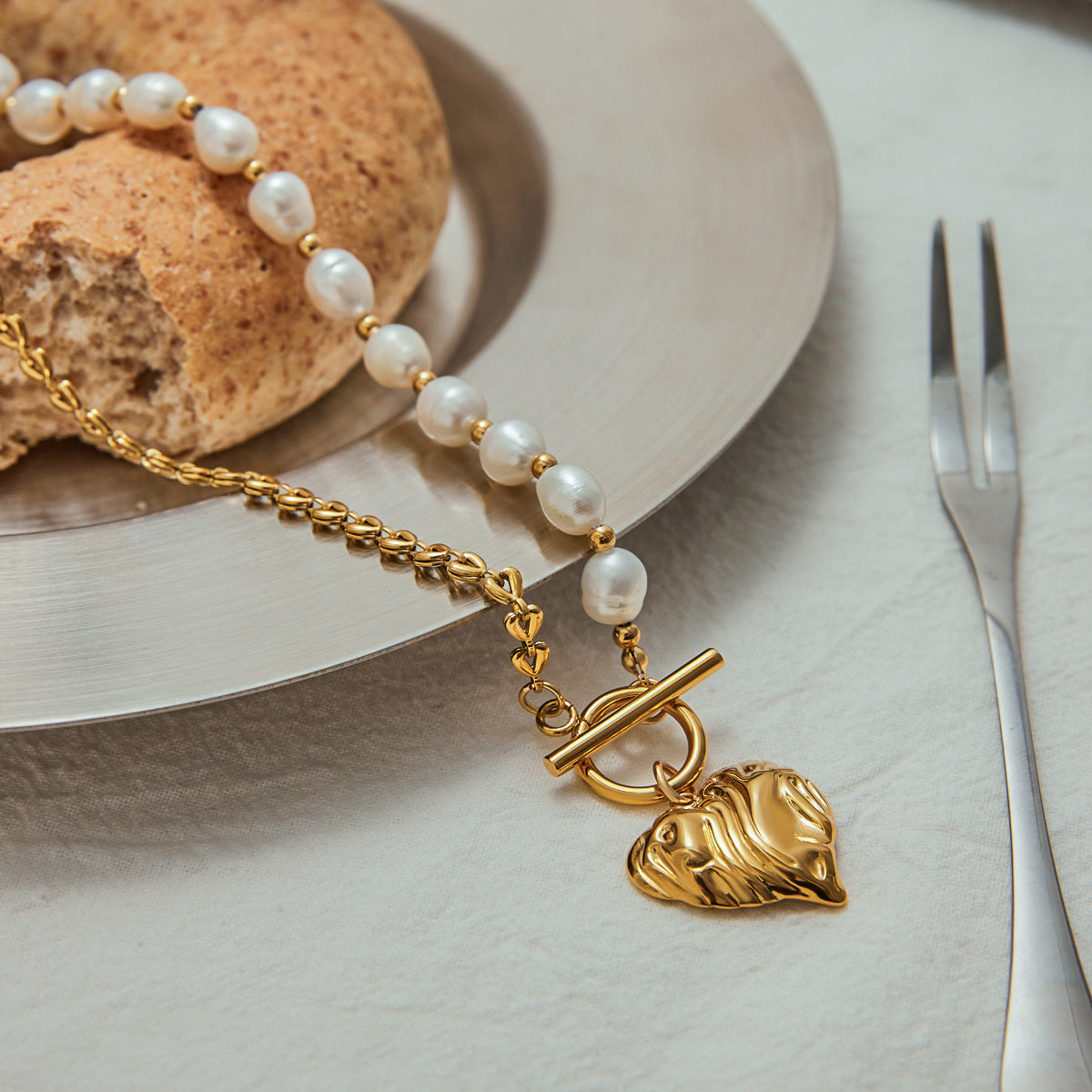 Elegant Heart Stainless Steel Necklace with Pearl Pendant Plated Finish for Women