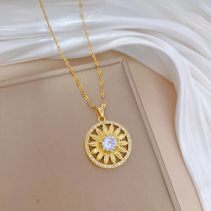 Collana pendente girasole minimalista in acciaio al titanio con intarsio di strass da donna e unisex, delicata catena per clavicola