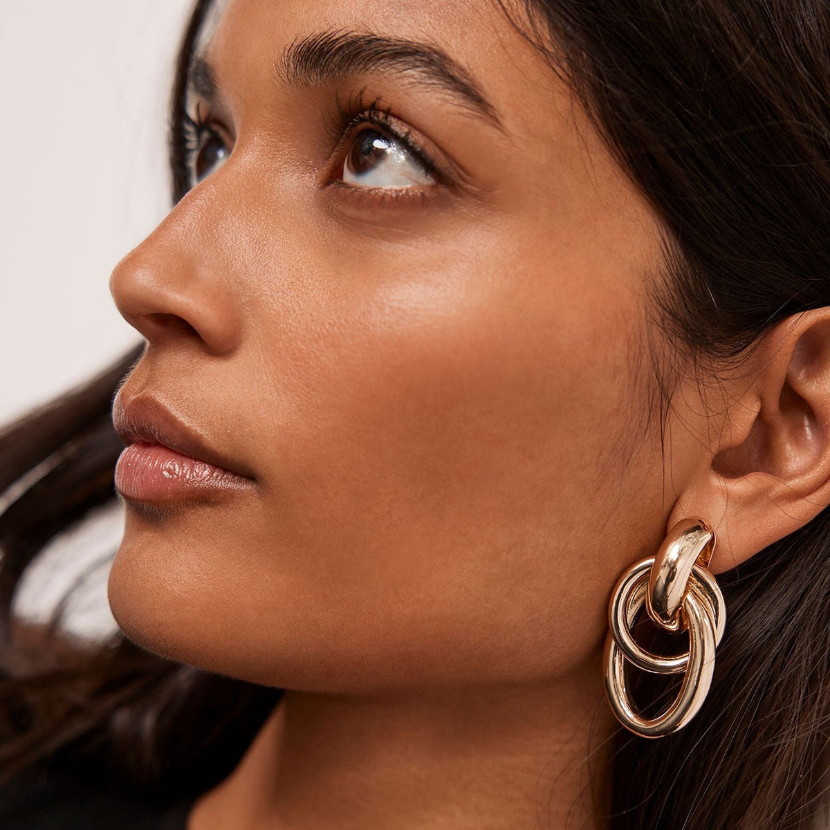 Vintage Minimalist 18K Gold Plated Stainless Steel Hollow Twisted Hoop Earrings for Women
