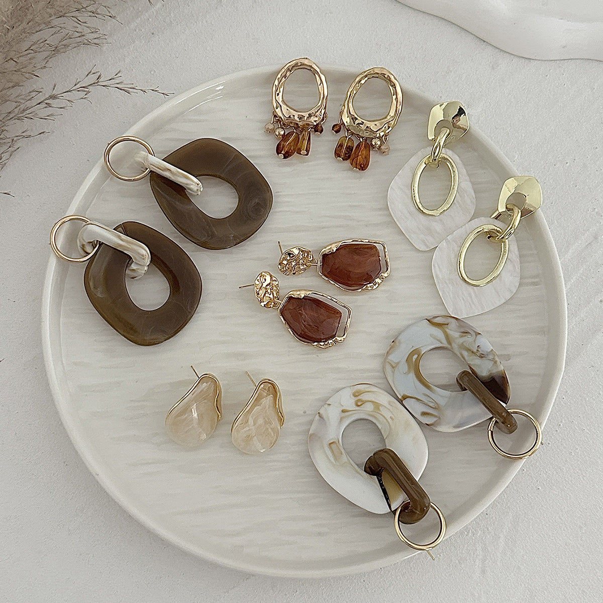 Elegant Geometric Oval Alloy Plated Earrings for Women