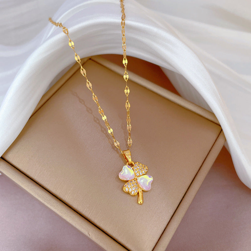 Aurora Clover Pendant Necklace for Women Stainless Steel Geometric Collar Chain with Rhinestone Inlay Natural Fresh and Sweet Style