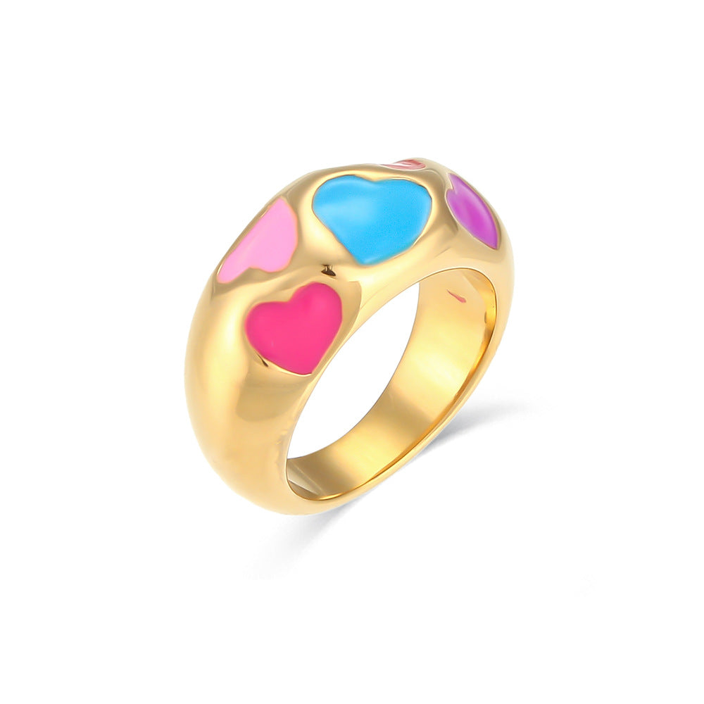 Anello da donna minimalista geometrico a forma di cuore in acciaio inossidabile placcato oro 18 carati con smalto nero-bianco