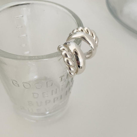 Orecchini placcati in argento sterling 925 con lettera geometrica minimalista