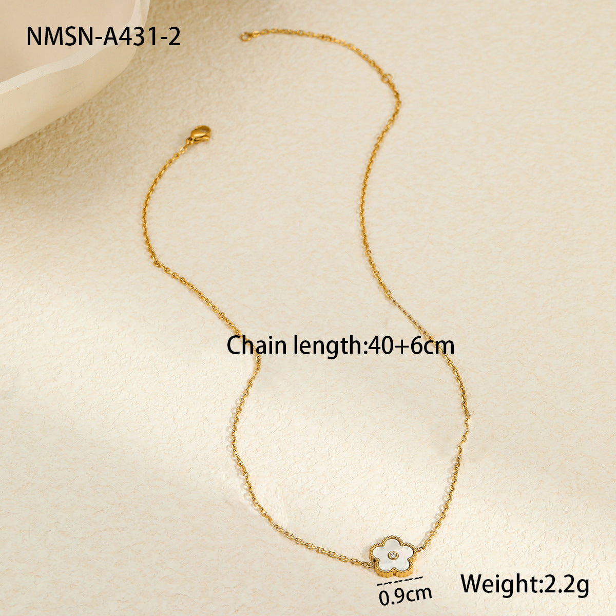 Collar con colgante de acero inoxidable con forma de corazón geométrico con incrustaciones de nácar para mujer, acabado chapado, cadena hasta la clavícula a la moda para la oficina