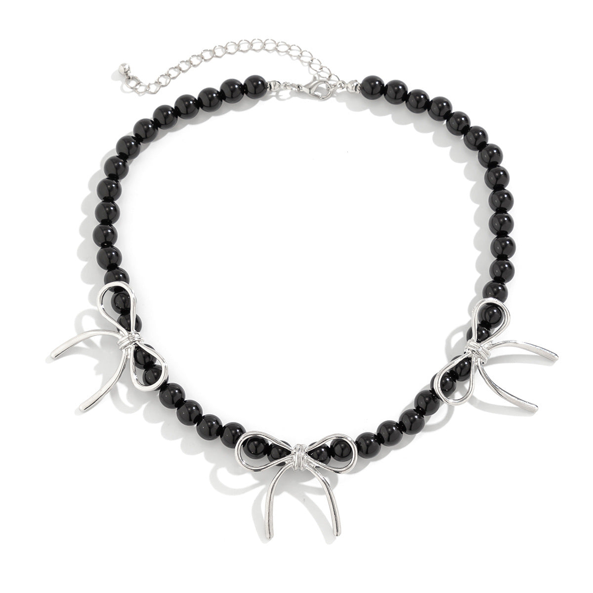 Collana girocollo minimalista da donna con fiocco e design geometrico in lega con catena di perline