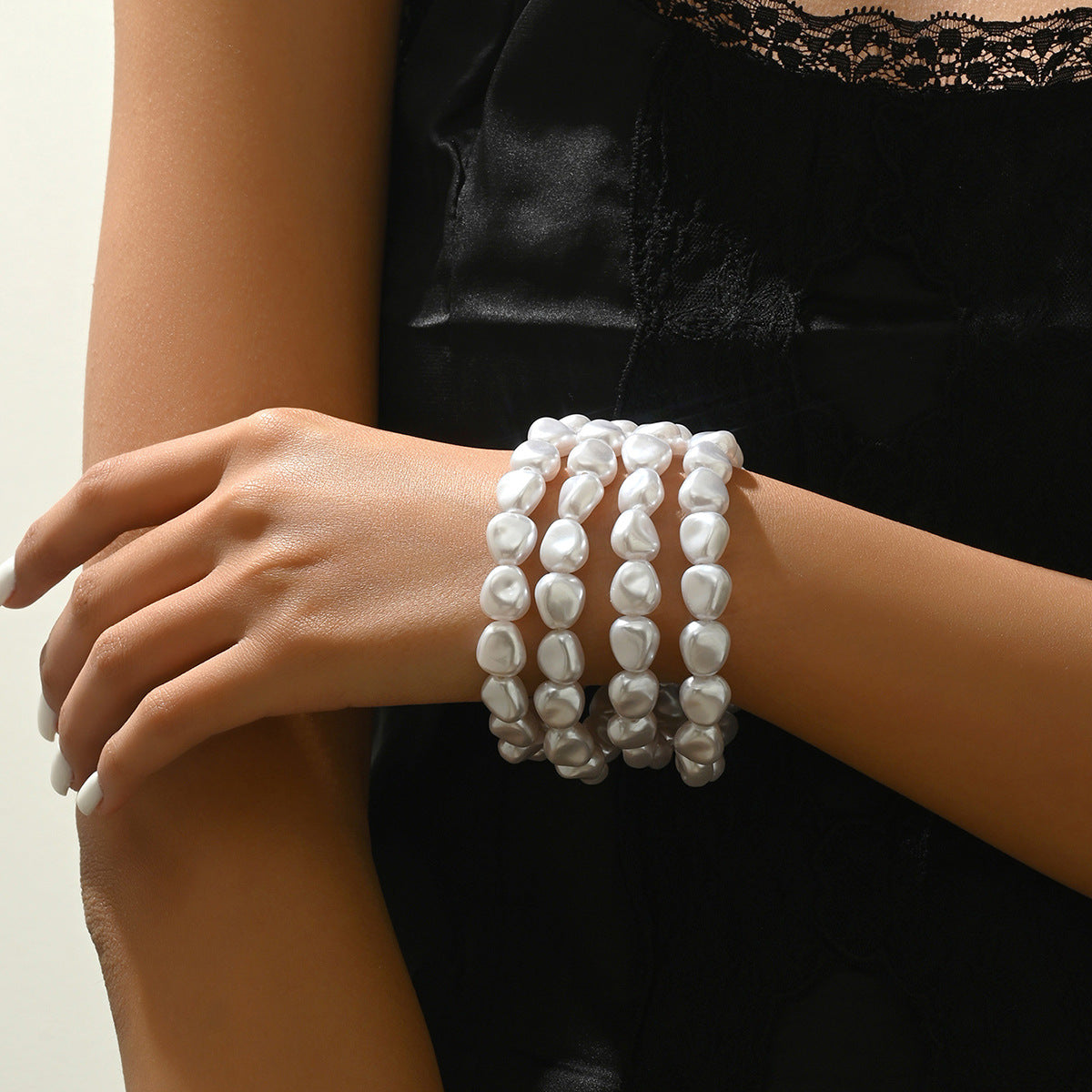 Bracciale da donna in stile barocco con perline geometriche a rombi e intarsio di perle imitate