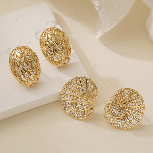 Minimalist Luxury 18K Gold Plated Brass Geometric Cubic Zirconia Irregular Stud Earrings for Women