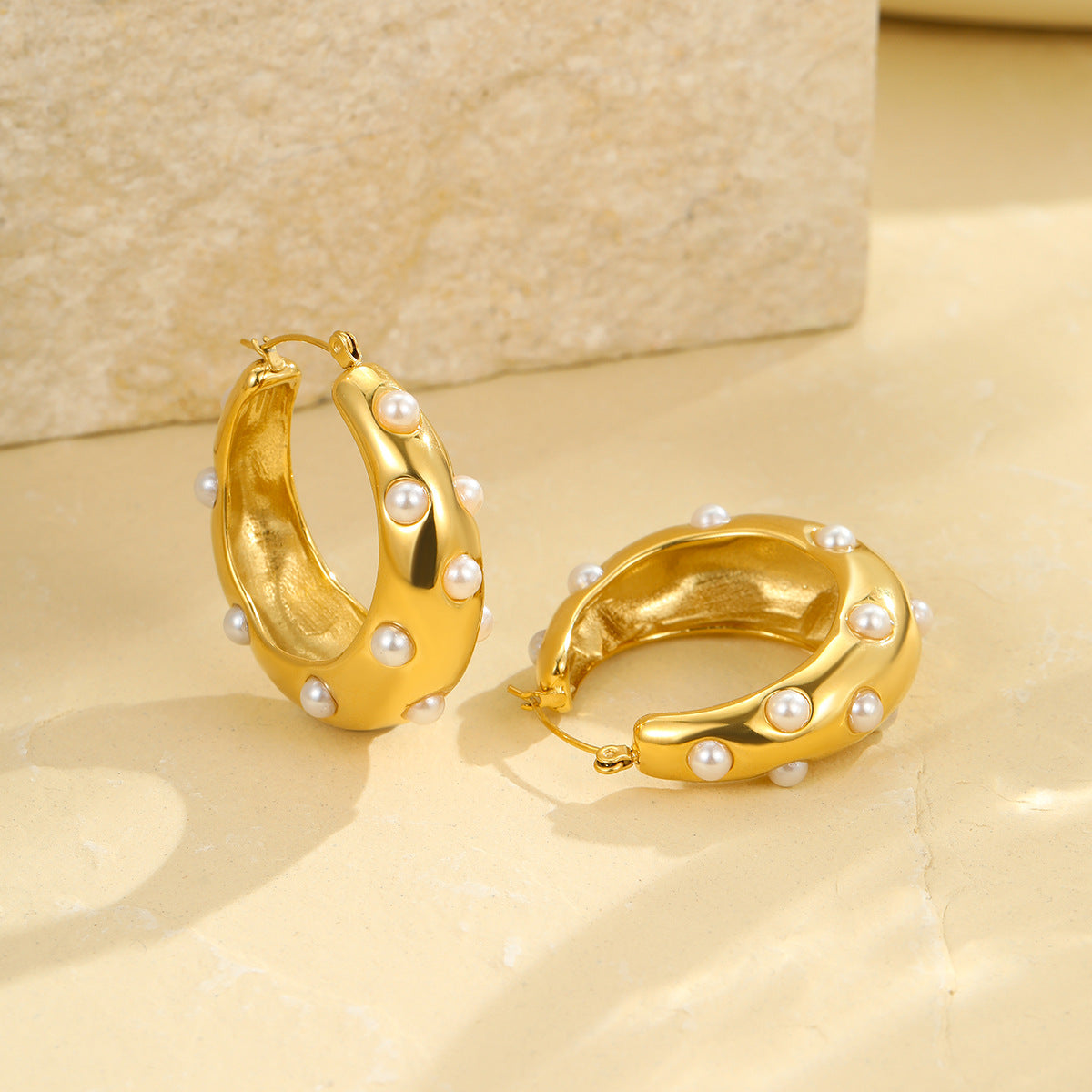 Pendientes de aro de acero inoxidable con diseño geométrico de moda, chapados en oro de 18 quilates, con incrustaciones de perlas y circonitas para mujer