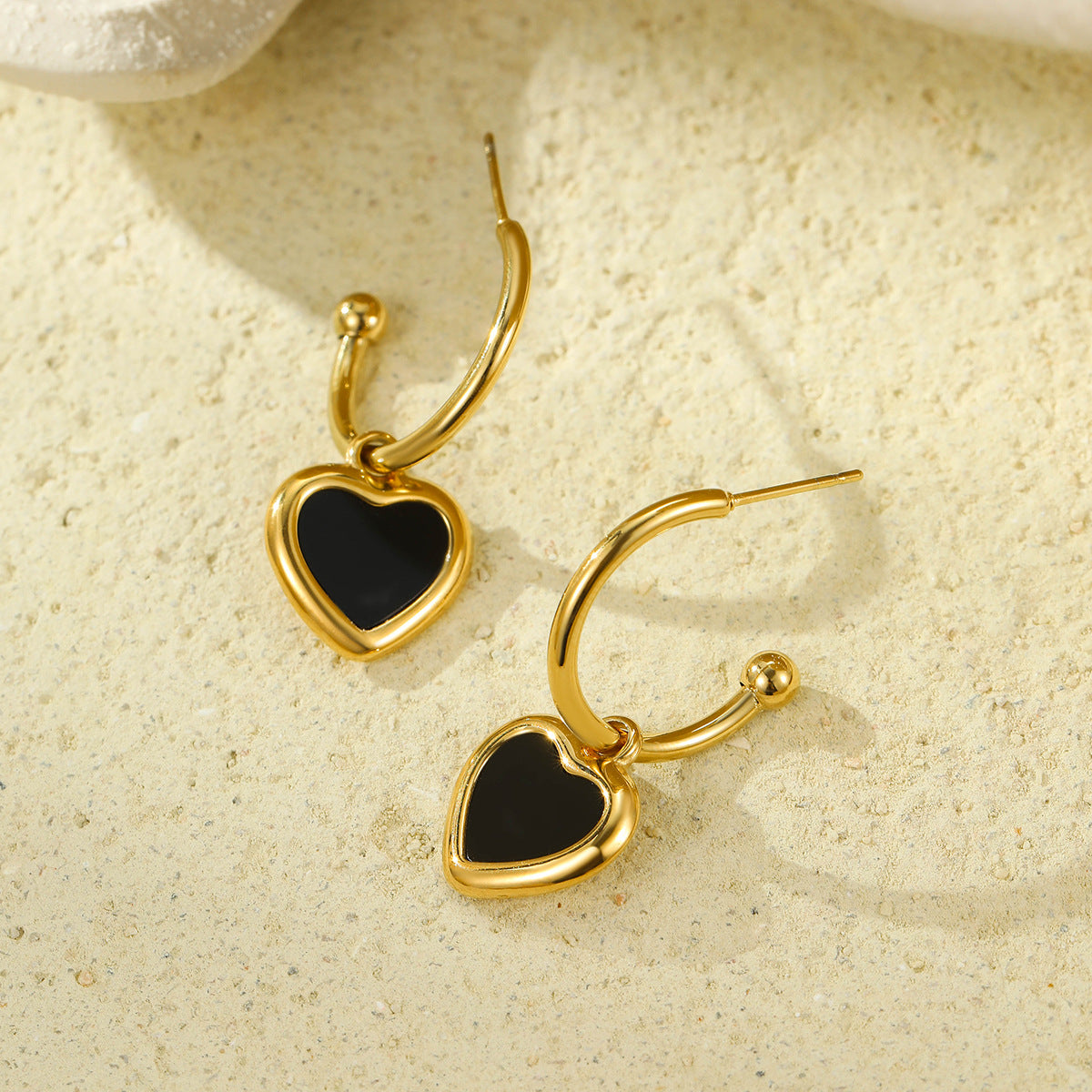 Pendientes de Acero Inoxidable con Forma de Corazón Vintage, con Acabado Chapado para Mujer, Ligeros, de Lujo, para Uso Diario