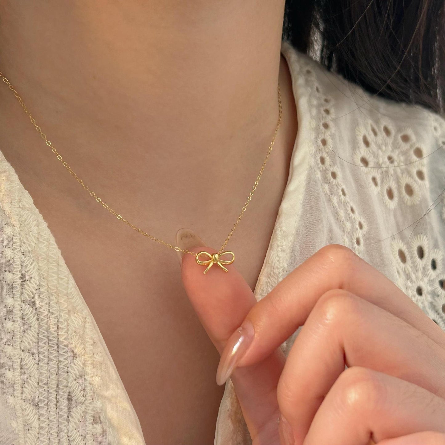 Collana minimalistica in argento sterling 925 a forma di fiocco con finitura placcata su catena snake da donna
