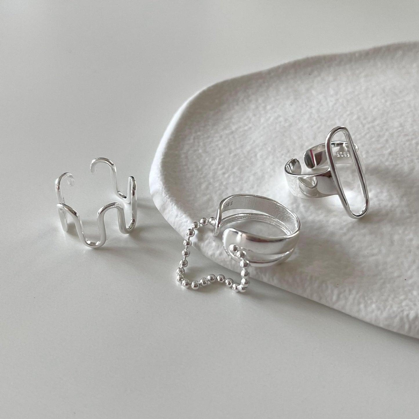 Anello da donna minimalista geometrico in argento sterling 925
