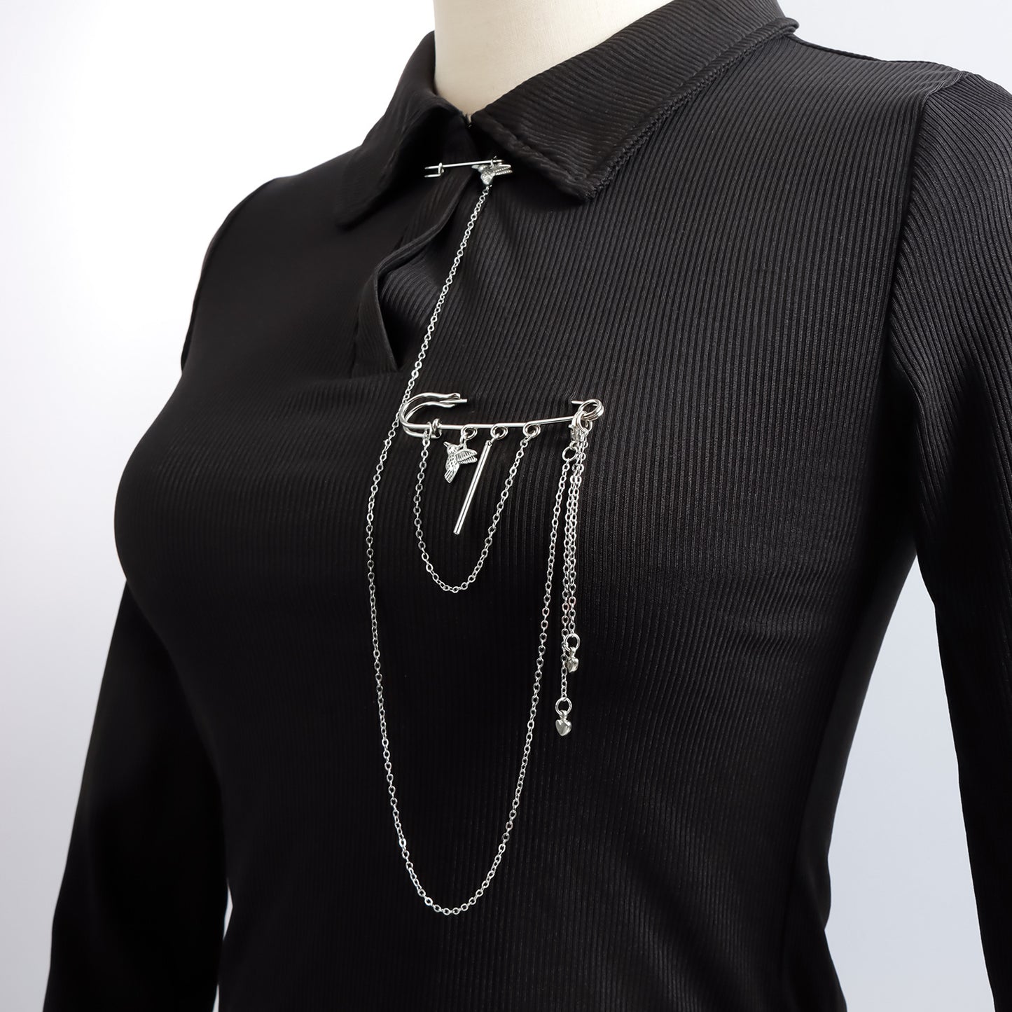 Fashionable OL Style Geometric Alloy Brooch with Bird and Heart Motif, Tassel Accent, Plated Finish for Women