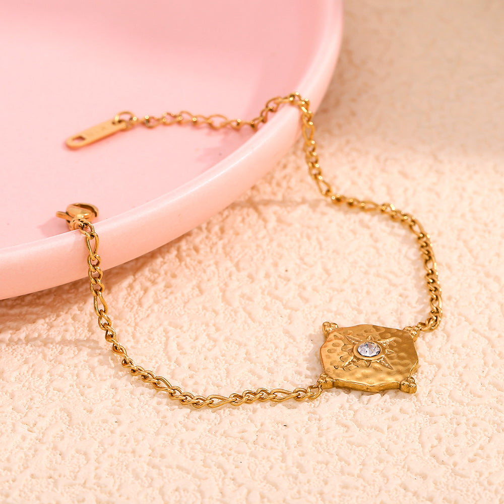 Fashionable Minimalist Geometric Octagram Bracelet for Women in Stainless Steel with 18K Gold Plating