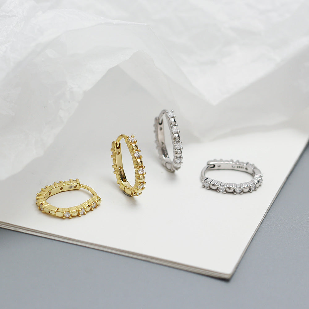 Orecchini a cerchio rotondi geometrici placcati in argento sterling 925 di lusso minimalista con intarsio di diamanti da donna