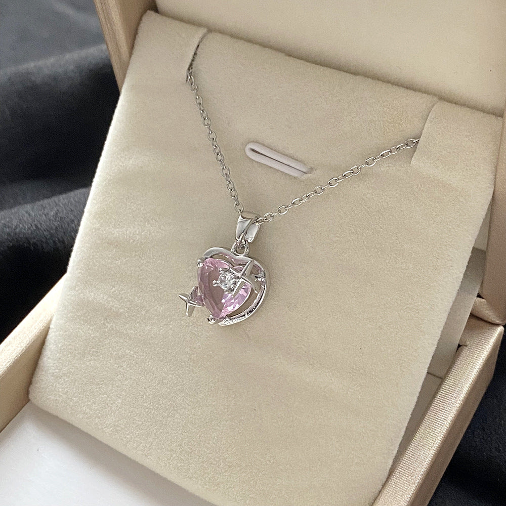 Elegante Collana con Ciondolo a Farfalla Floreale in Acciaio al Titanio, Rame Placcato e Zirconia Micro-Incastonata su Catena ad O per Uomo e Donna