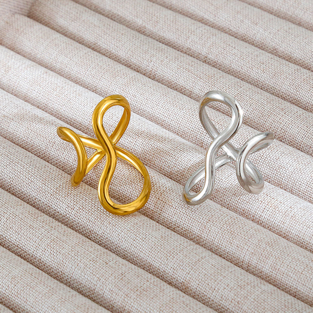 Anello aperto in acciaio al titanio con forma geometrica per donna, con finitura lucida e stile minimalista all'avanguardia