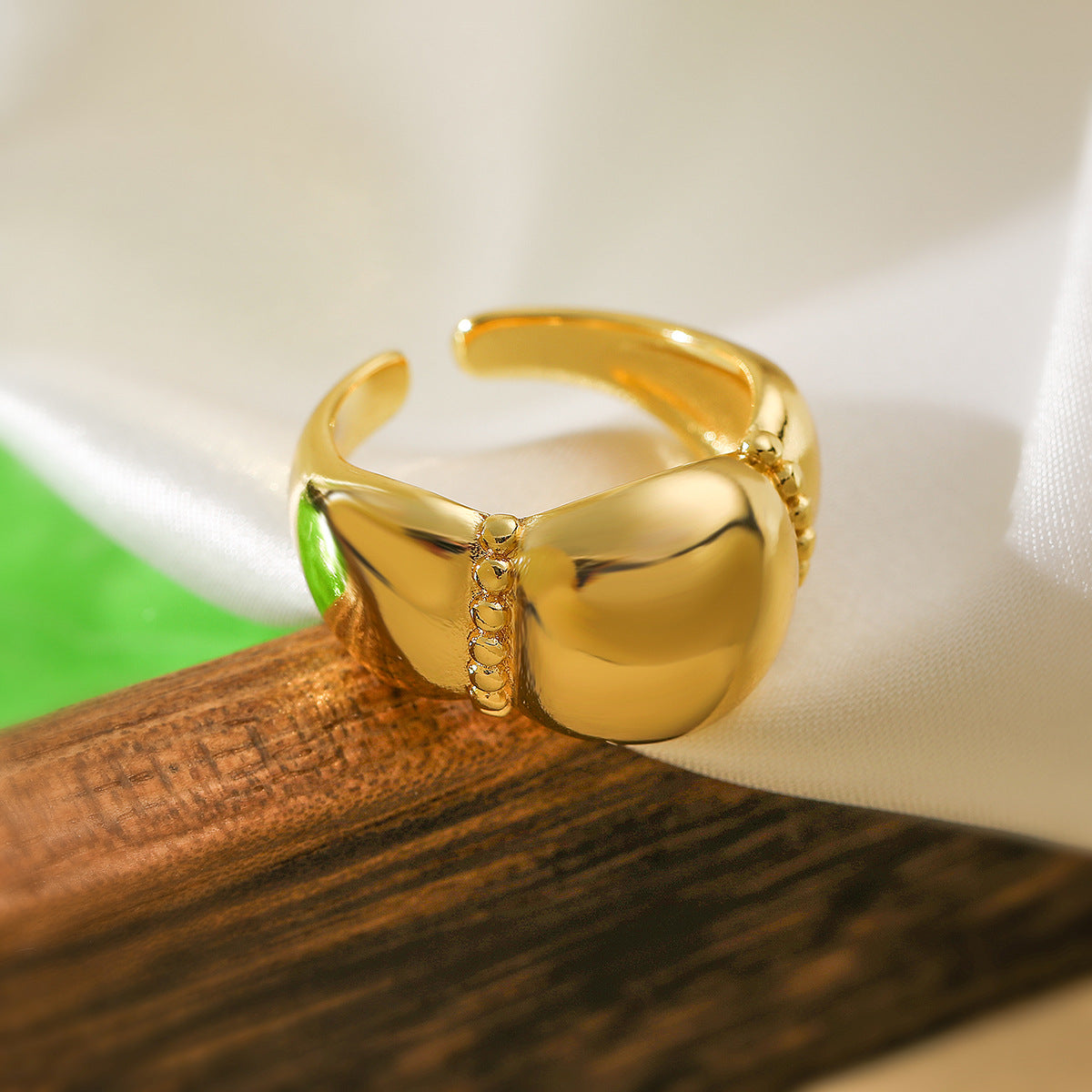 Minimalist Geometric Copper Ring with Gold Plating for Women, Irregular Open Band Fashion Accessory