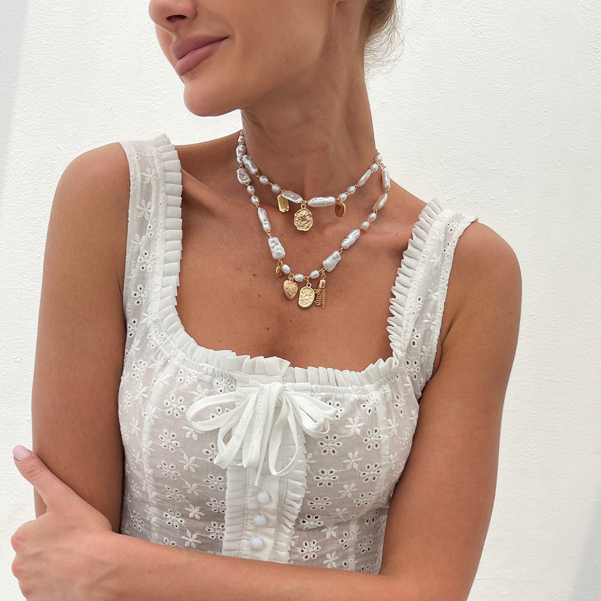 Collana con ciondolo a cuore in lega, stile barocco francese vintage, design irregolare e finitura placcata, da donna