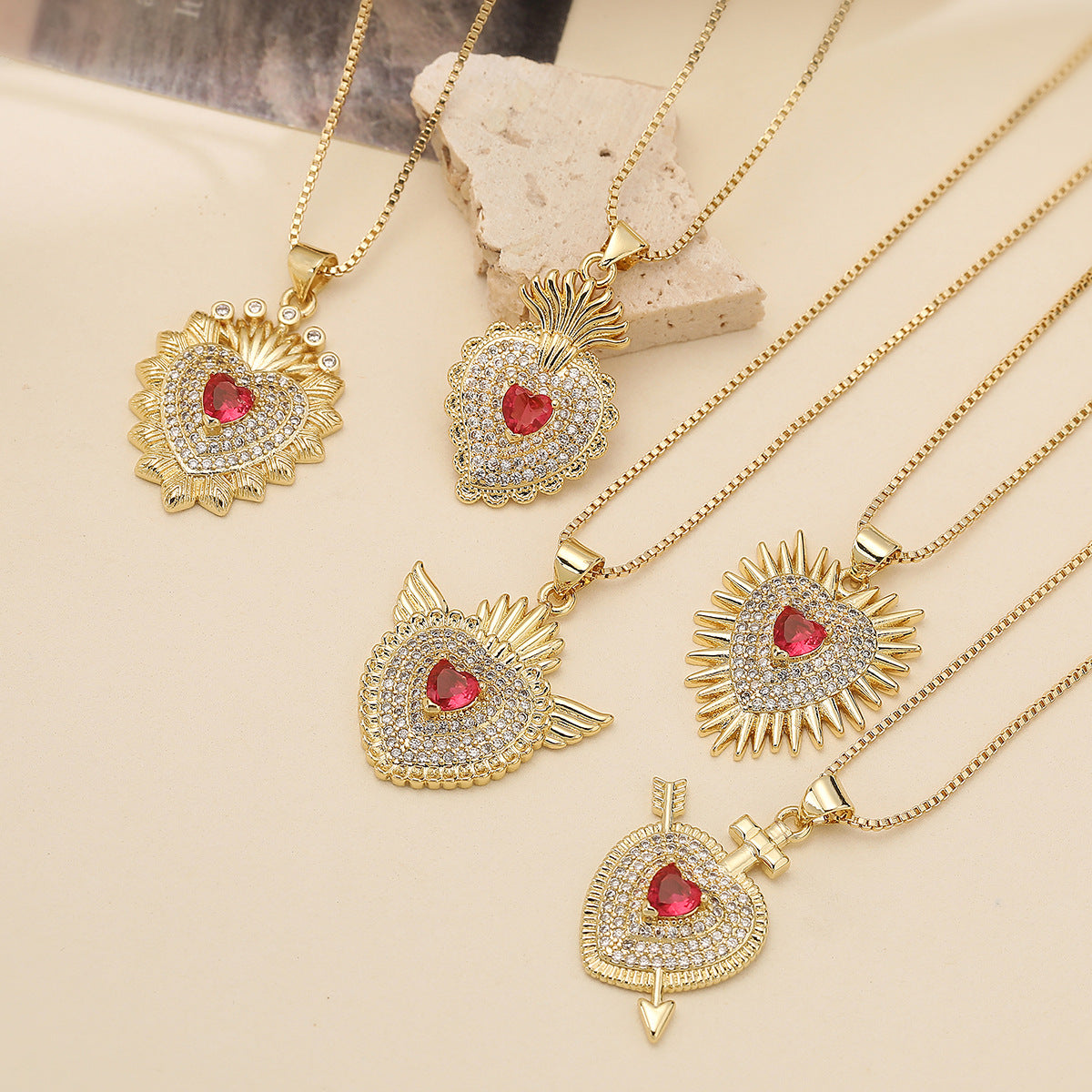 Minimalist Vintage 18K Gold Plated Geometric Heart Cubic Zirconia Pendant Necklace