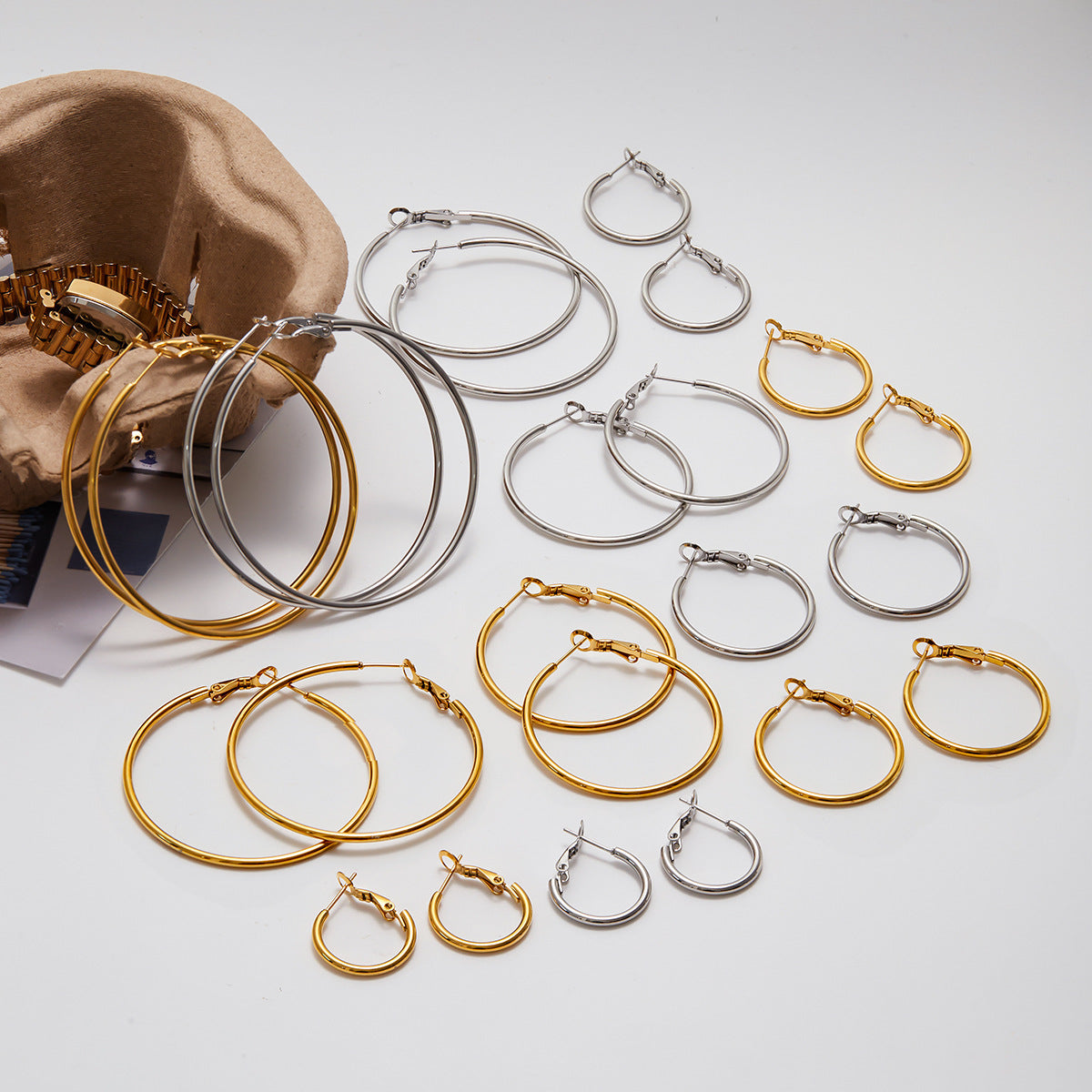 Orecchini a Cerchio Minimalisti Geometrici in Acciaio Inossidabile Placcato per Donna
