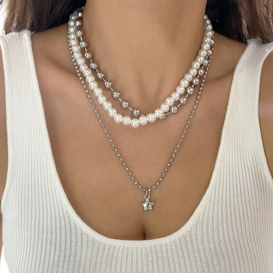 Collar creativo de aleación con diseño de estrella y acabado chapado para mujer, collar con colgante de perlas en capas de estilo bohemio